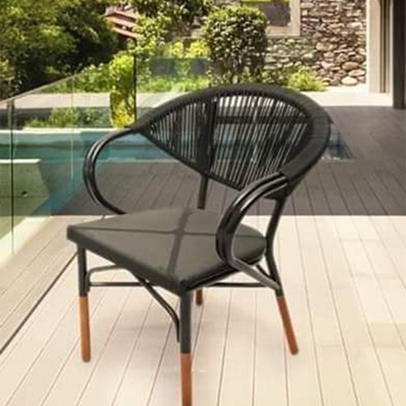Outdoor chair with woven design and wooden legs