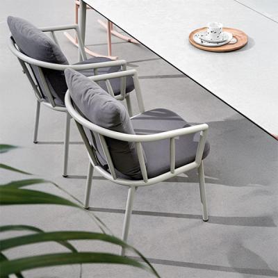 Lonza chair 1